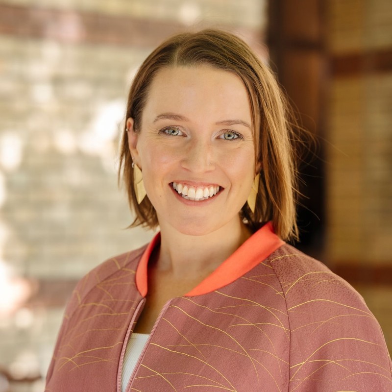 Portrait of Robyn Agoston